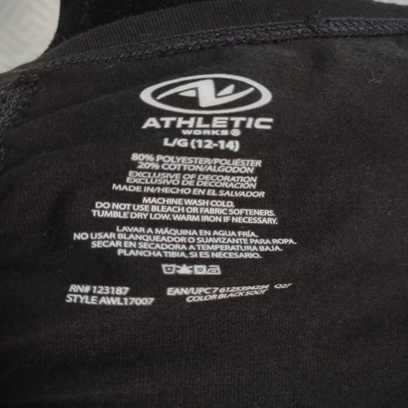 Athletic Works Womens Short Sleeve Ruched Side Tee Black Large NWOT NEW - Picture 4 of 6